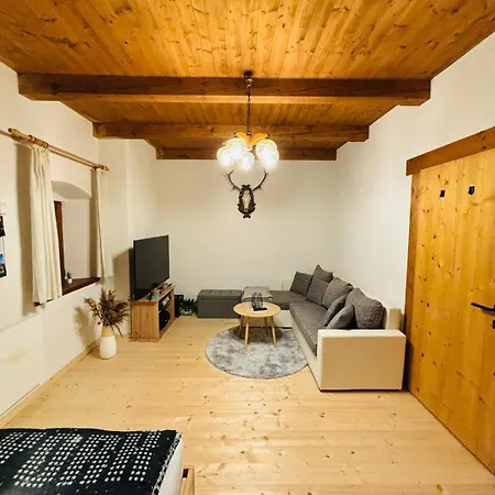 Jagerhof Am Sonnenplateau Bed & Breakfast *